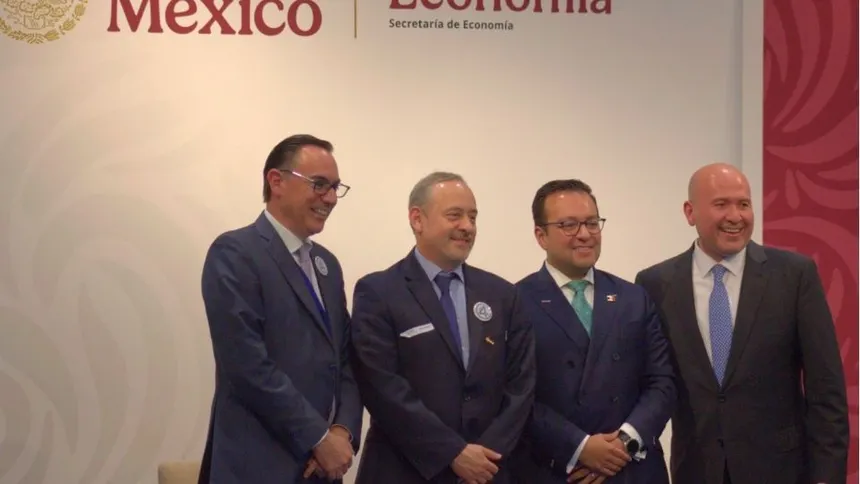 México y Estados Unidos impulsan diálogo binacional sobre semiconductores